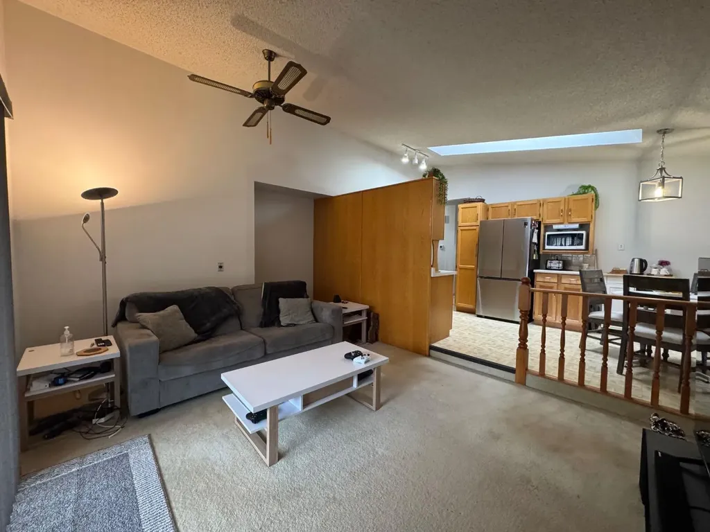 16 Hermary Street Red Deer AB T4N 6E7