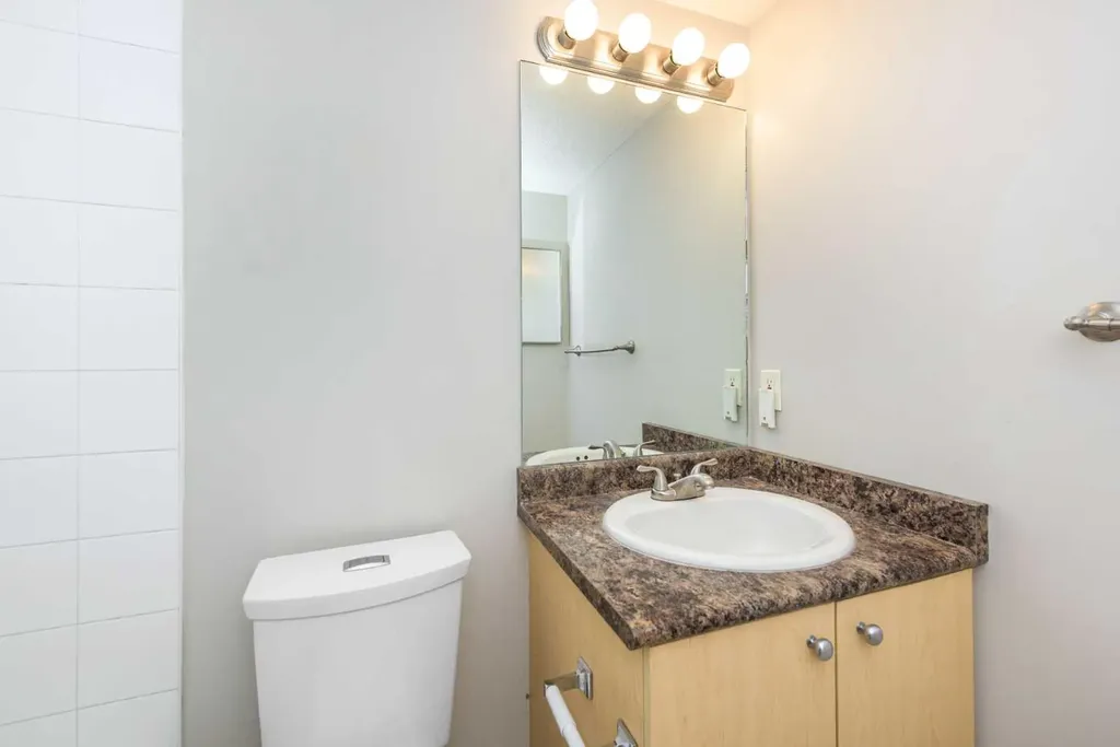 4975 130 Avenue SE Calgary AB T2Z4M4