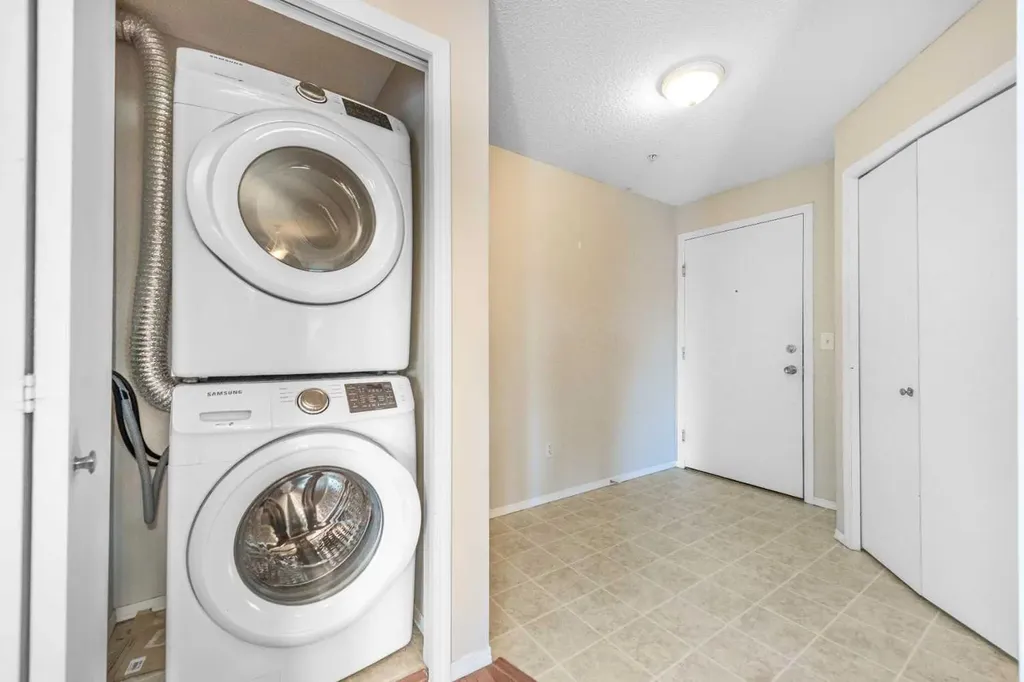 4975 130 Avenue SE Calgary AB T2Z4M4