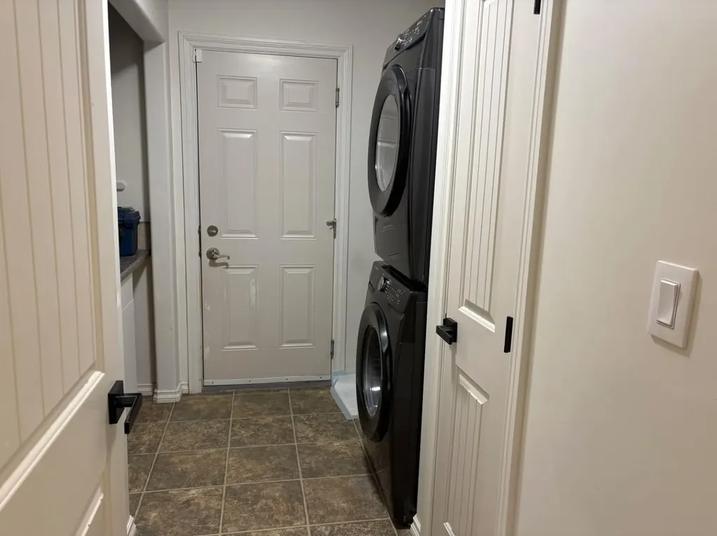 5316 43 Street Wetaskiwin AB T9A3T1