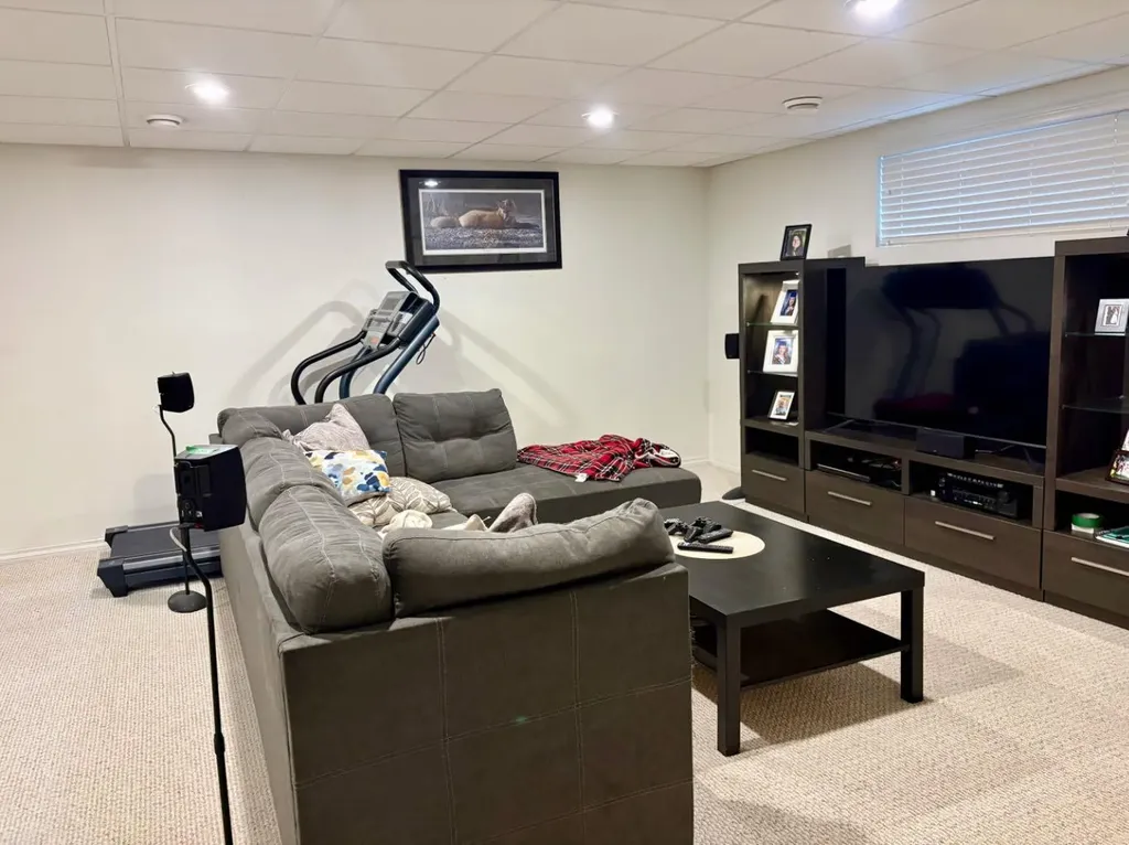 5316 43 Street Wetaskiwin AB T9A3T1