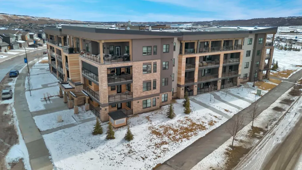 55 Wolf Hollow Crescent SE Calgary AB T2X 5K9