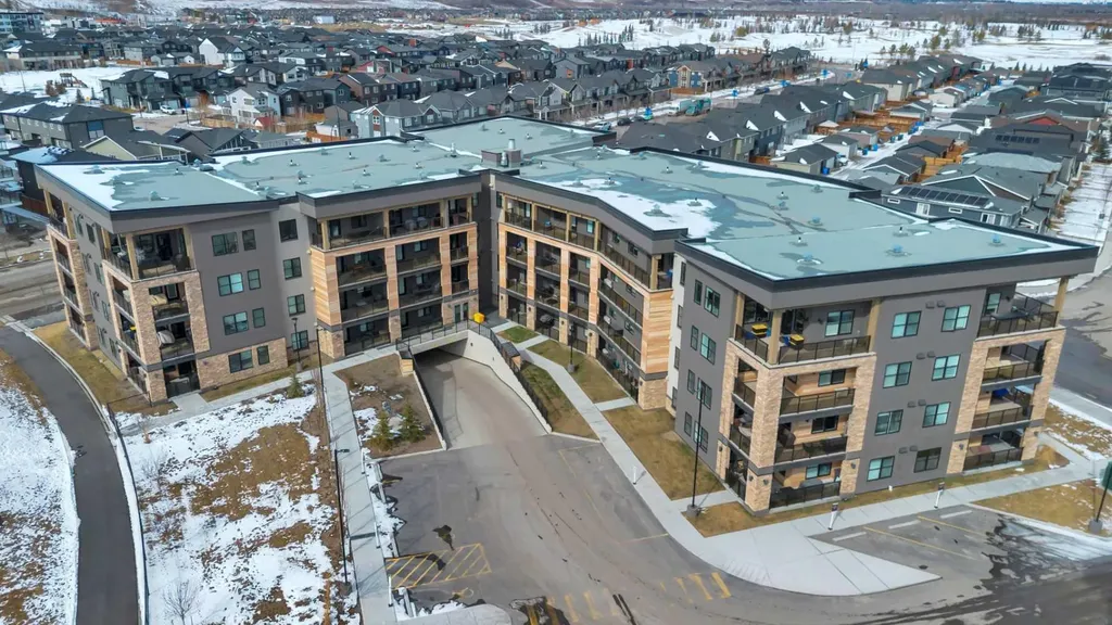 55 Wolf Hollow Crescent SE Calgary AB T2X 5K9