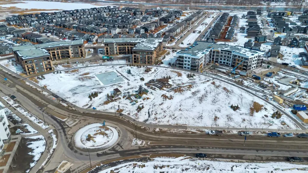 55 Wolf Hollow Crescent SE Calgary AB T2X 5K9
