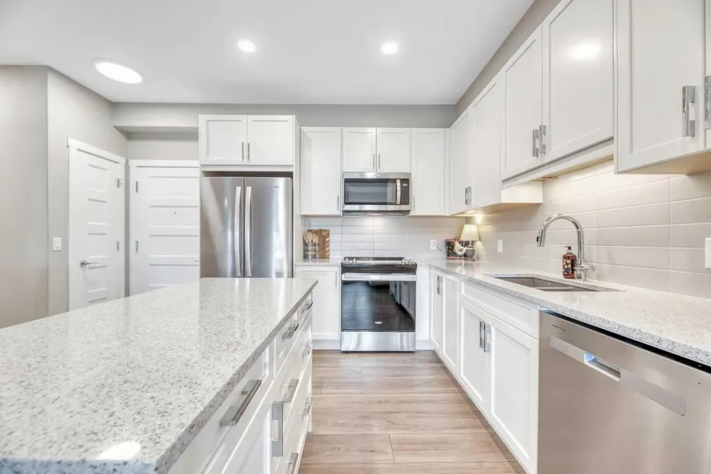 55 Wolf Hollow Crescent SE Calgary AB T2X 5K9