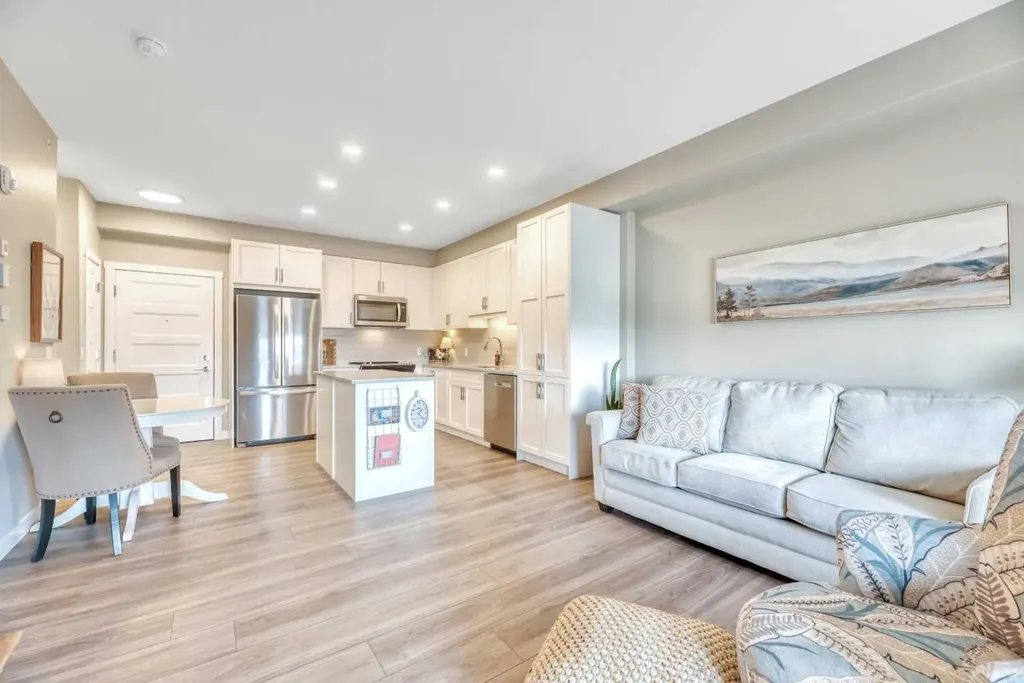 55 Wolf Hollow Crescent SE Calgary AB T2X 5K9