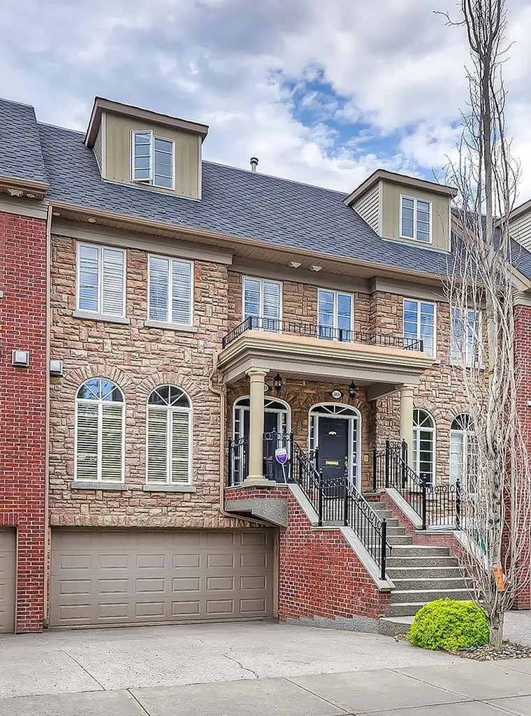 2423 Erlton Street SW Calgary AB T2S 2V9