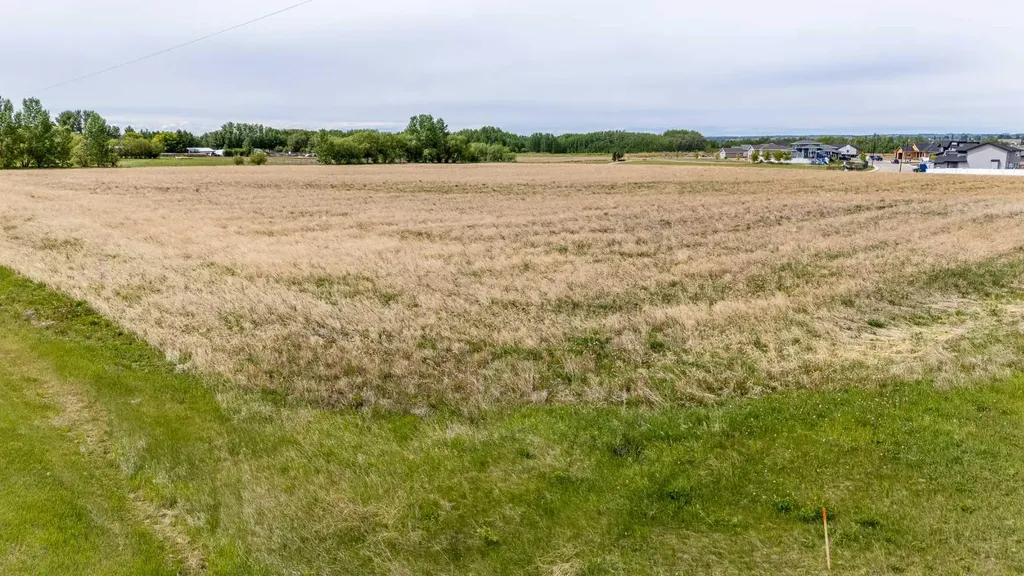 4602 34 Street Lacombe AB T4L 0B0