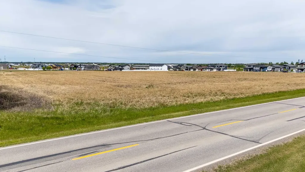 4602 34 Street Lacombe AB T4L 0B0