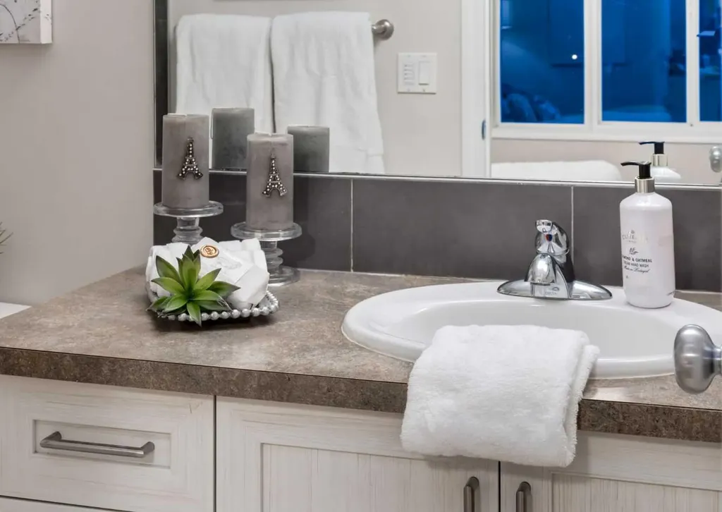 63 Panton Way NW Calgary AB T3K0X6