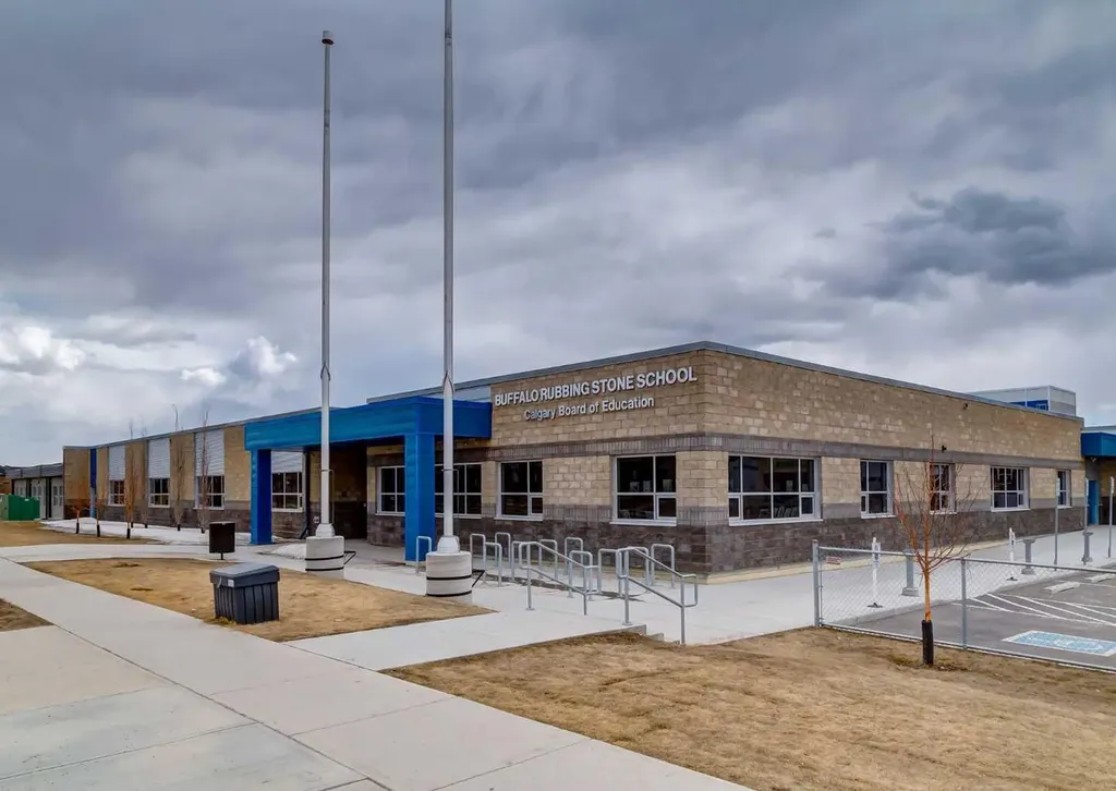 63 Panton Way NW Calgary AB T3K0X6