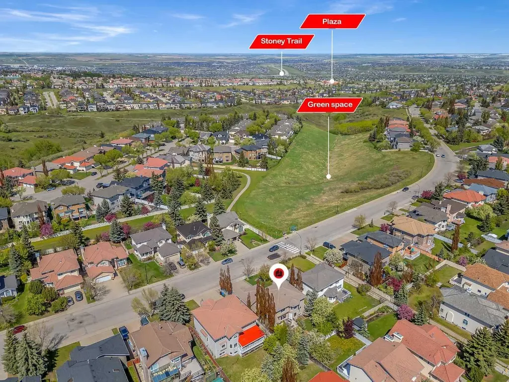 33 Edgevalley Way NW Calgary AB T3A 4X7