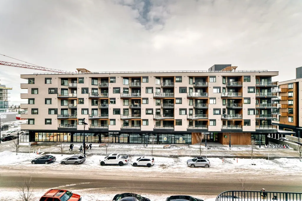 8375 Broadcast Avenue SW Calgary AB T3H 6L3