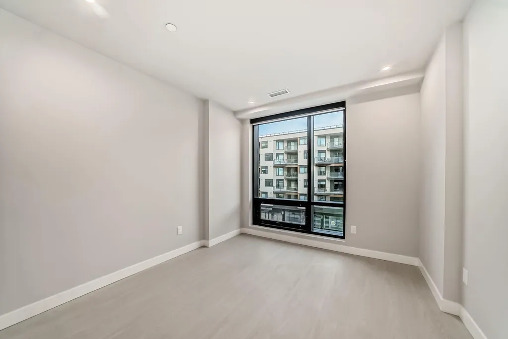 8375 Broadcast Avenue SW Calgary AB T3H 6L3