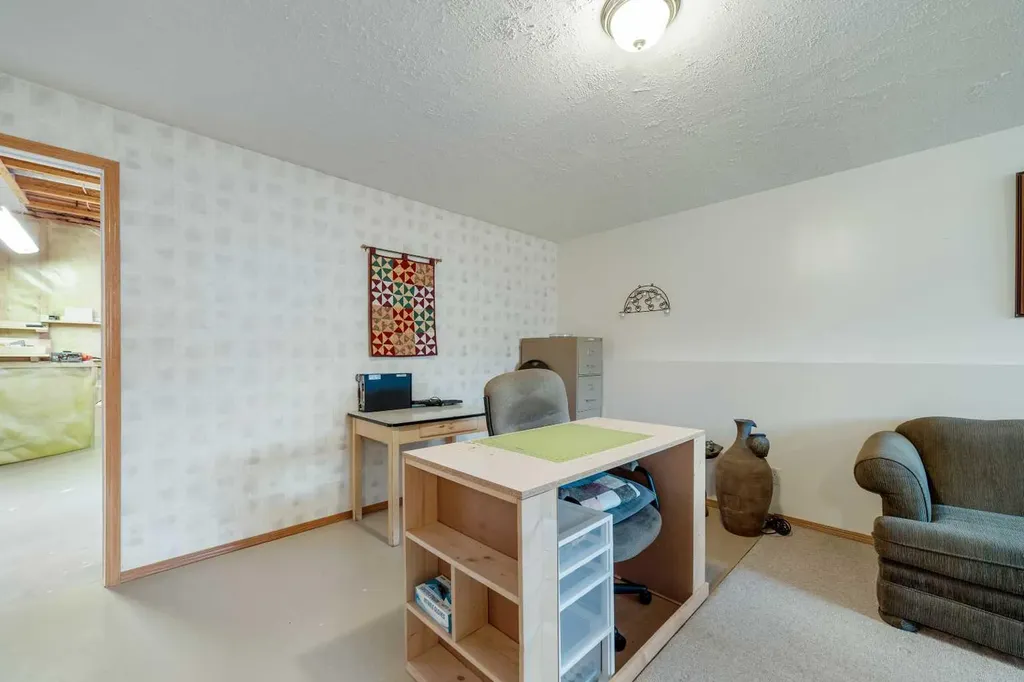 781 Red Crow Boulevard W Lethbridge AB T1K 7M4