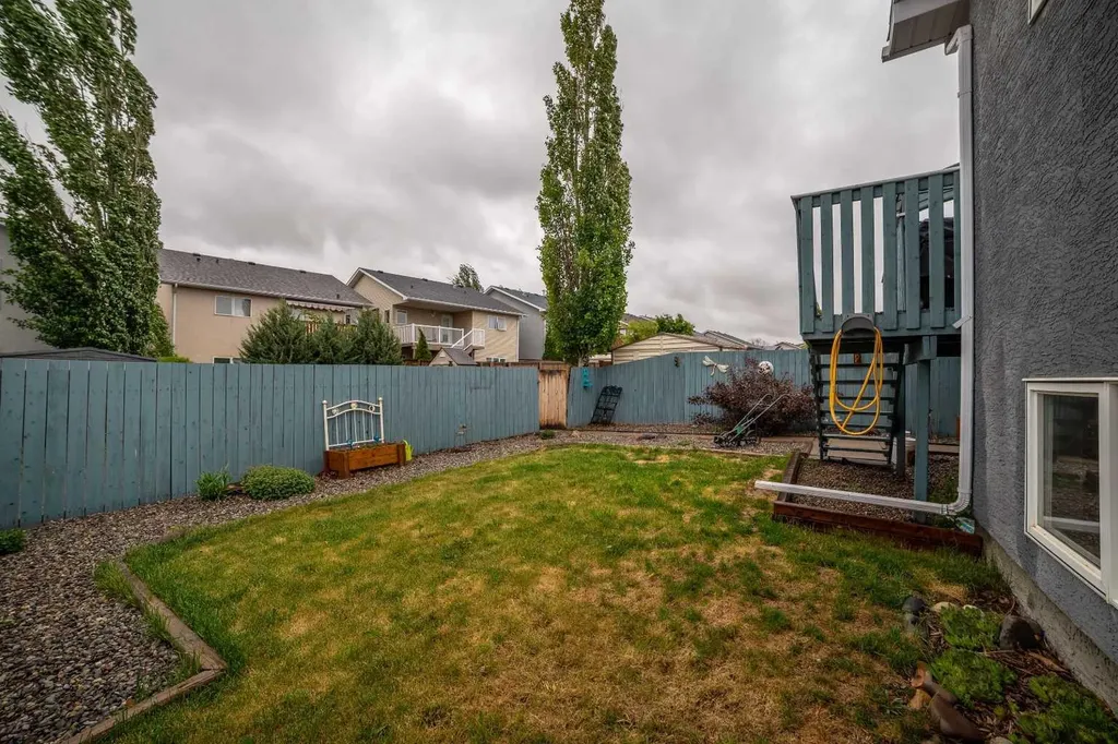 781 Red Crow Boulevard W Lethbridge AB T1K 7M4