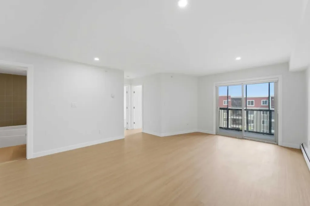 7210 80 Avenue NE Calgary AB T3J0A6