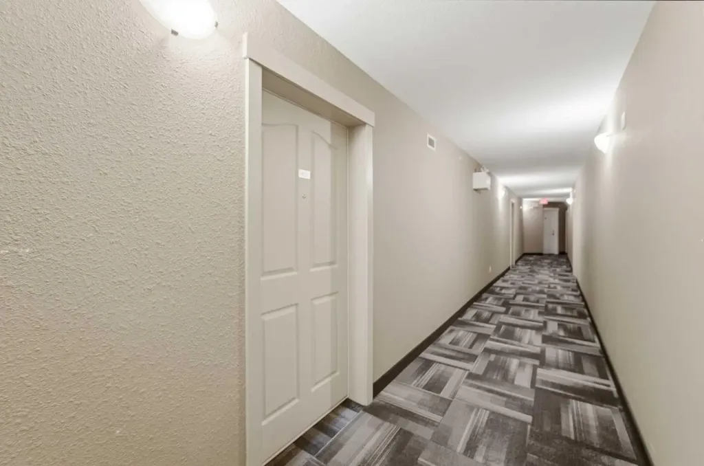 7210 80 Avenue NE Calgary AB T3J0A6