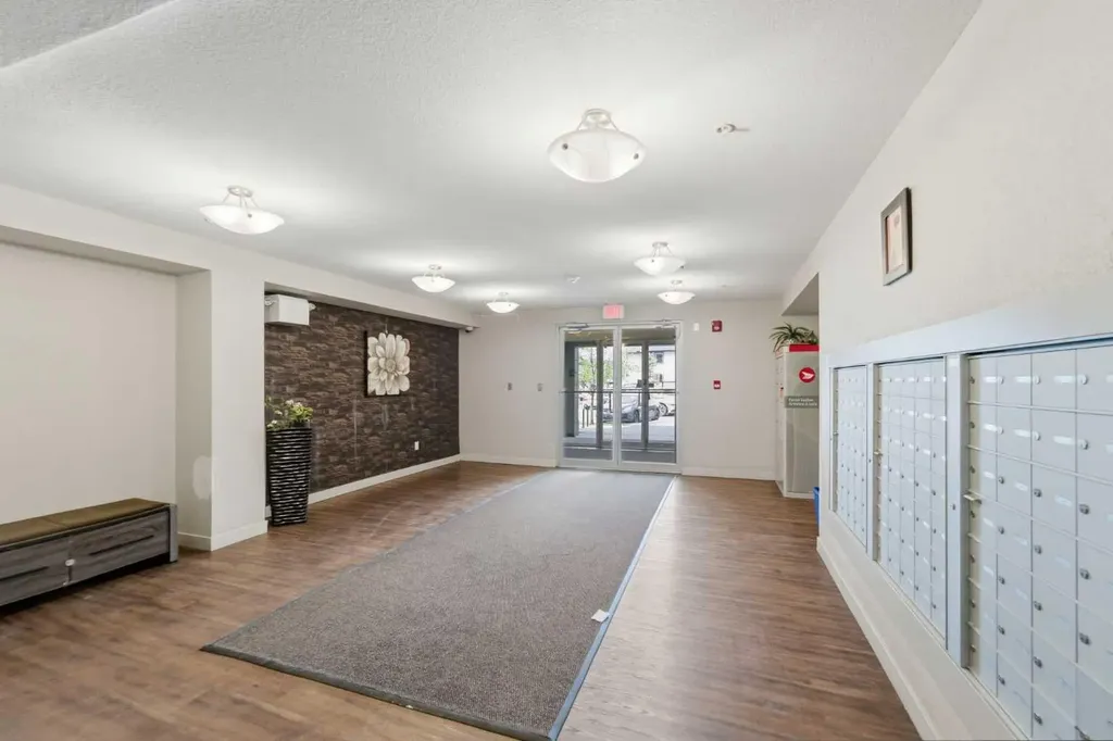 7210 80 Avenue NE Calgary AB T3J0A6