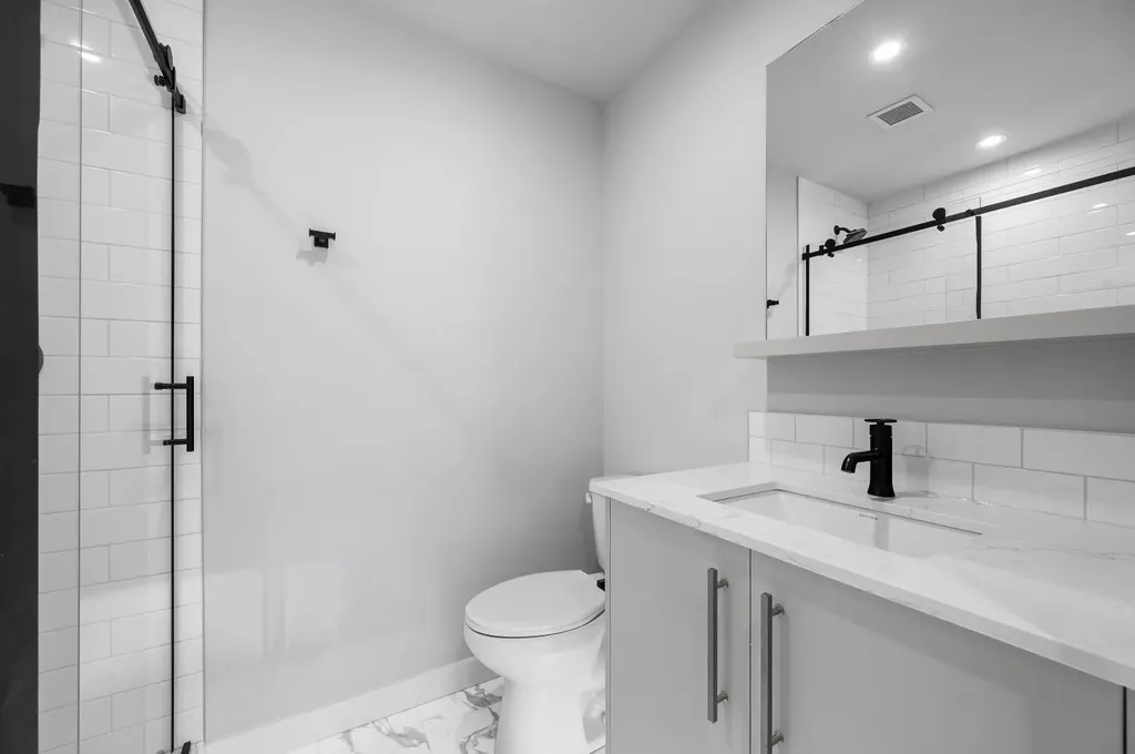 8375 Broadcast Avenue SW Calgary AB T3H 6L3