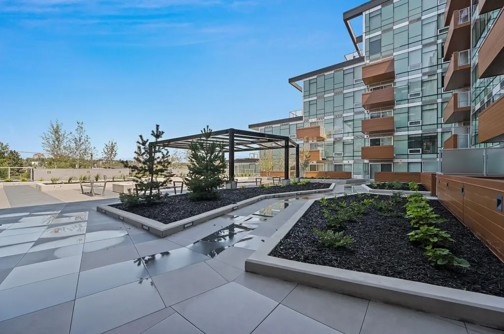 110 18a Street NW Calgary AB T2N 5G5