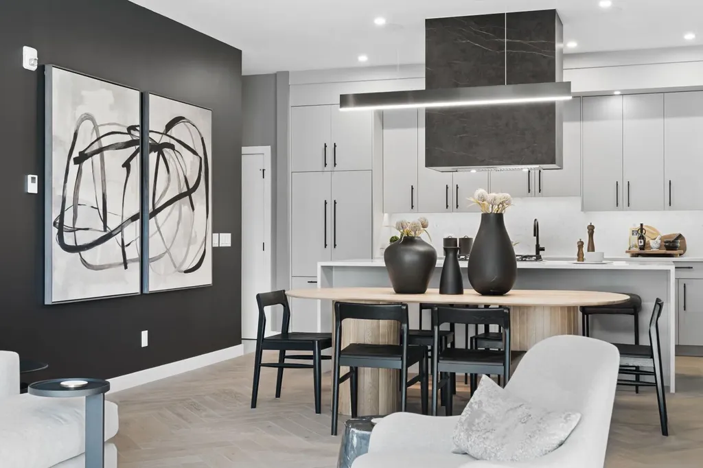 835 78 Street SW Calgary AB T3H6H6