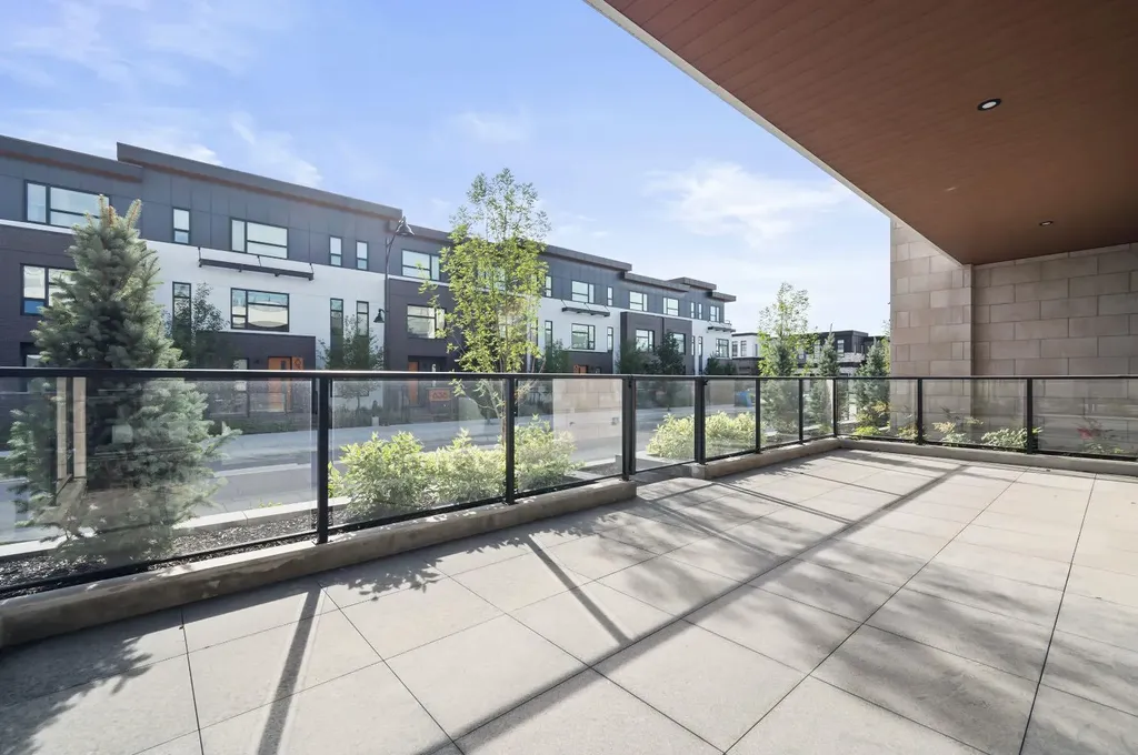 835 78 Street SW Calgary AB T3H6H6