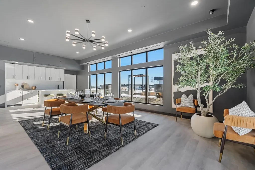 835 78 Street SW Calgary AB T3H6H6