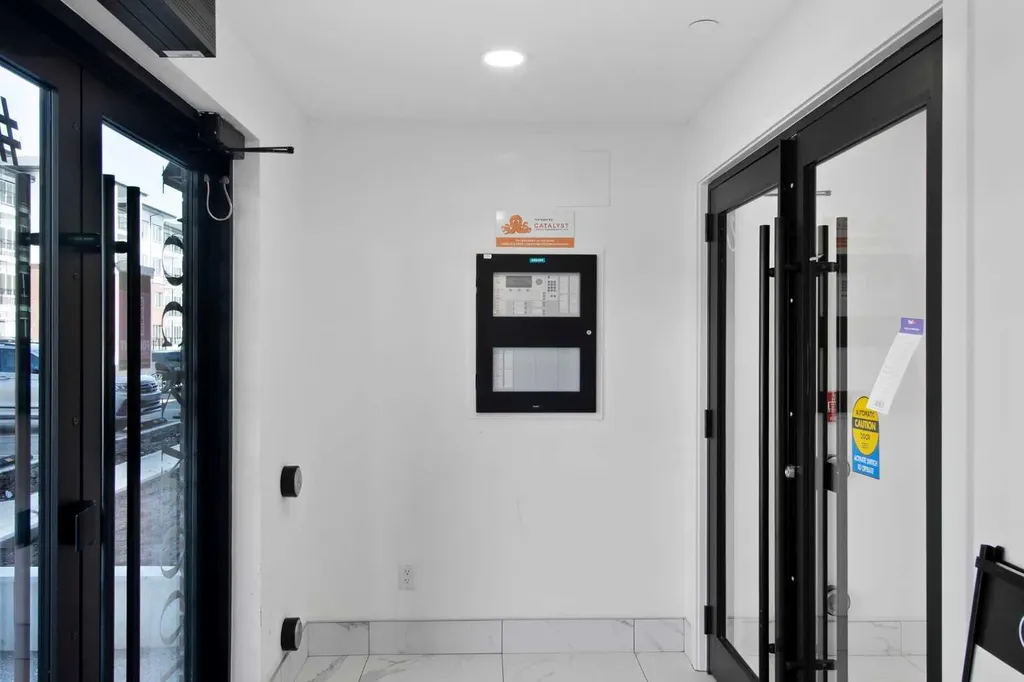 6 Merganger Drive W Chestermere AB T1X2Y2
