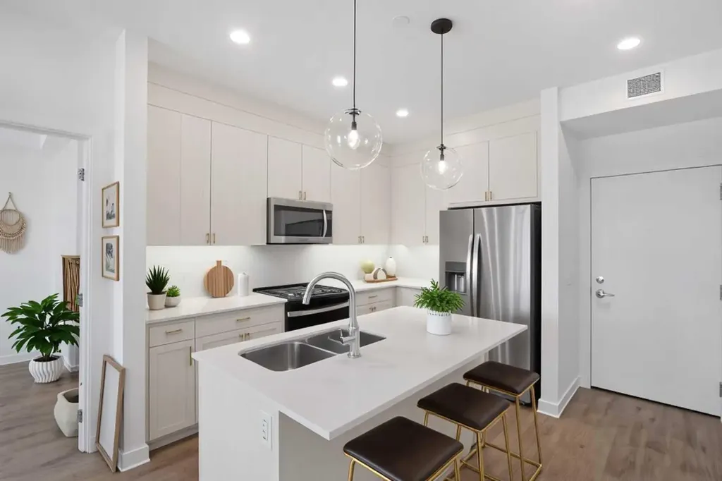 6 Merganger Drive W Chestermere AB T1X2Y2