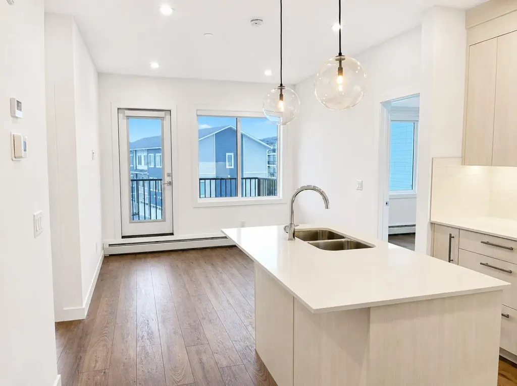 6 Merganger Drive W Chestermere AB T1X2Y2
