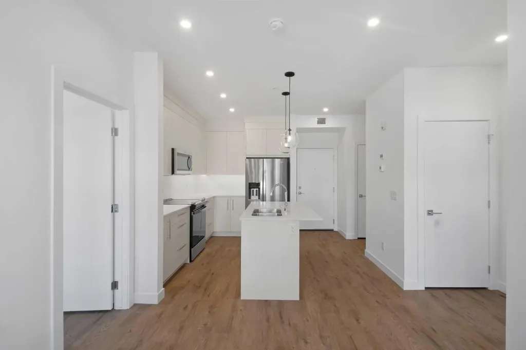 6 Merganger Drive W Chestermere AB T1X2Y2