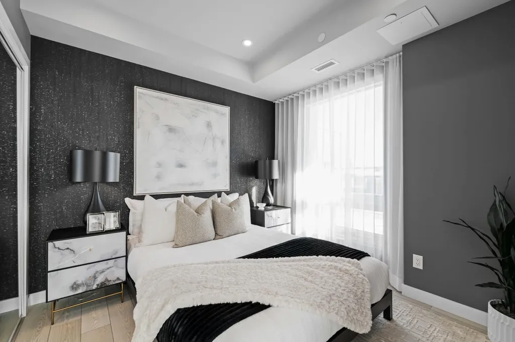 310 15 Avenue SW Calgary AB T2R 1S9
