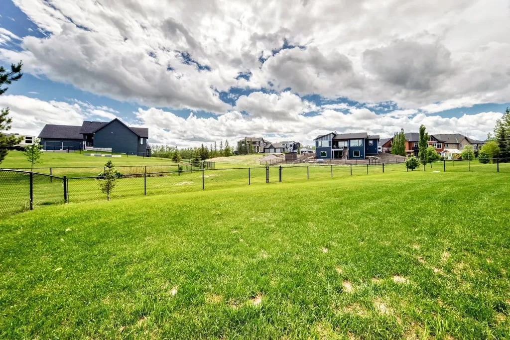 27 Monterra Link Rural Rocky View County AB T4C 0G7