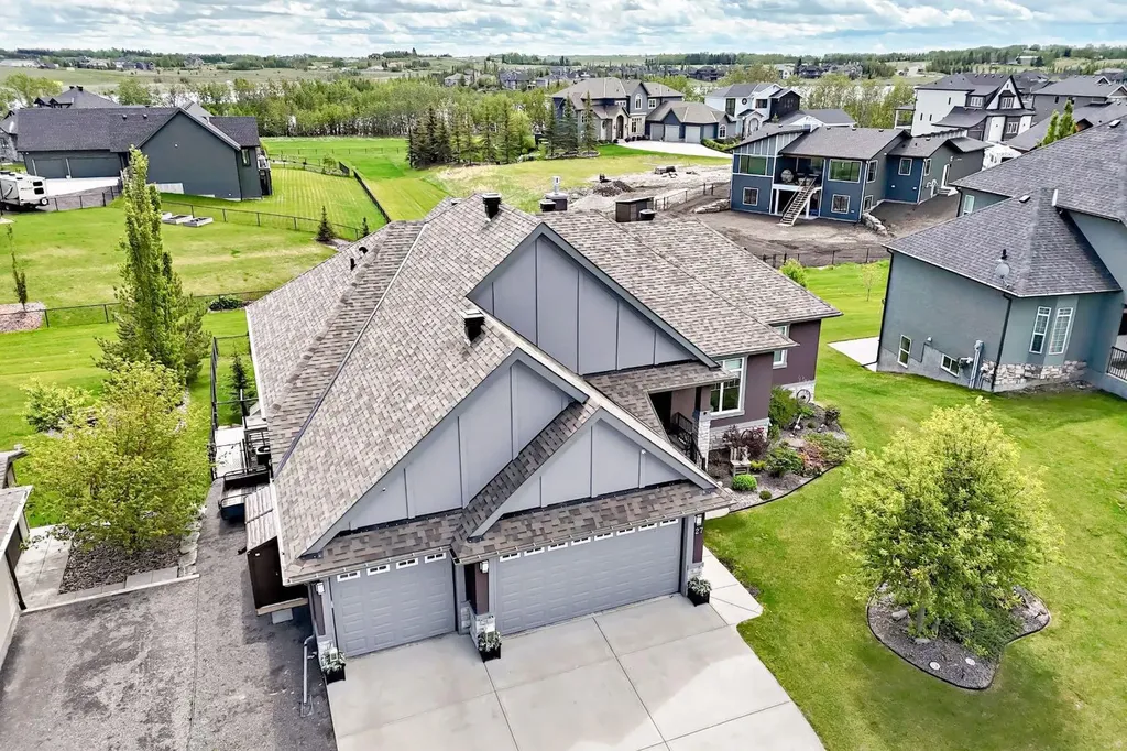 27 Monterra Link Rural Rocky View County AB T4C 0G7