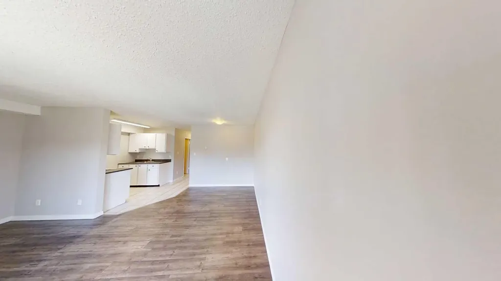 10028 105 Avenue Grande Prairie AB T8V1H1