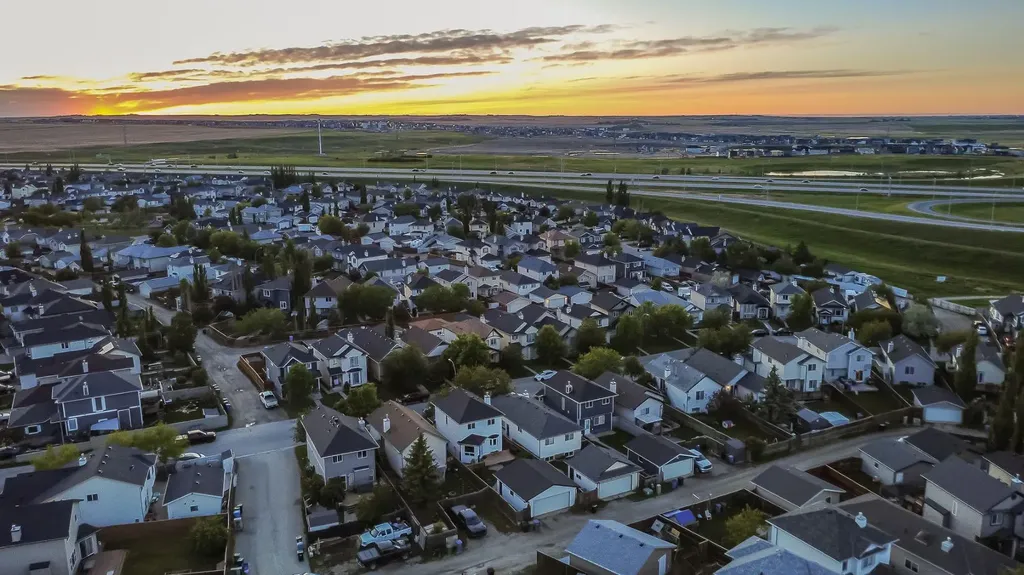 258 Coville Crescent NE Calgary AB T3K 5E6