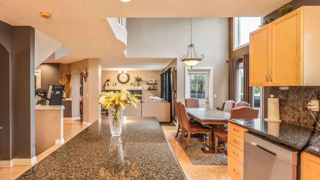 172 West Creek Boulevard Chestermere AB T1X1L8