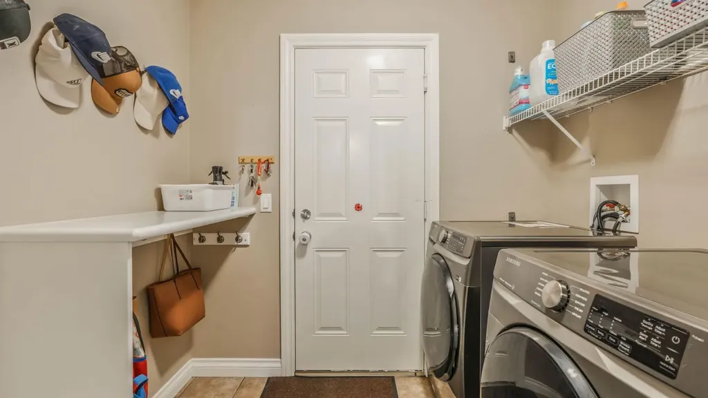 172 West Creek Boulevard Chestermere AB T1X1L8