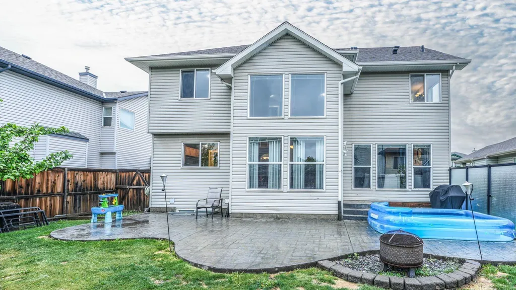 172 West Creek Boulevard Chestermere AB T1X1L8