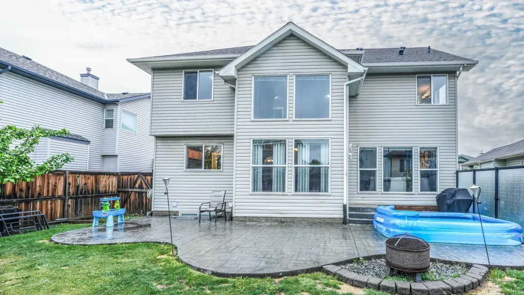 172 West Creek Boulevard Chestermere AB T1X1L8