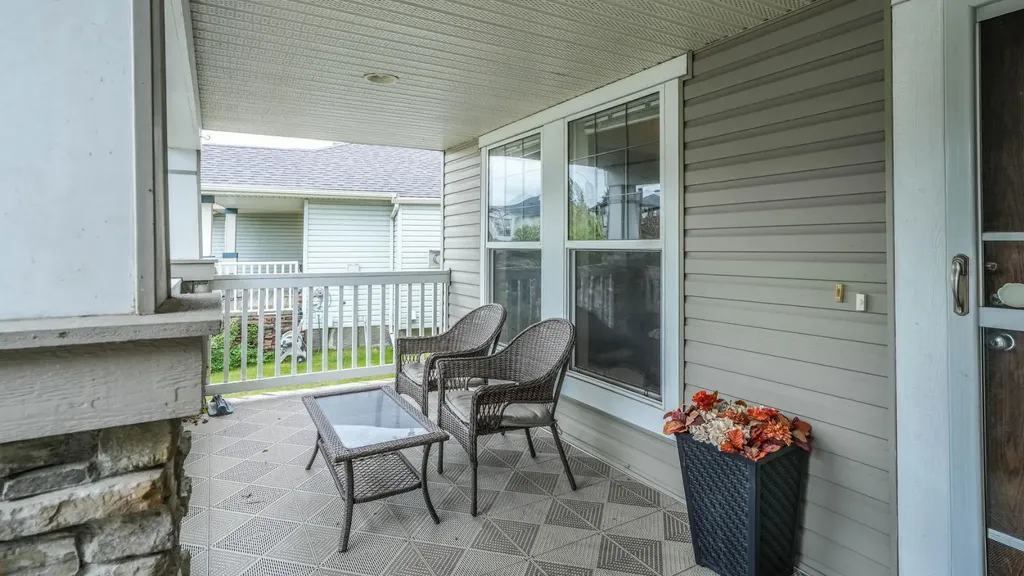 172 West Creek Boulevard Chestermere AB T1X1L8