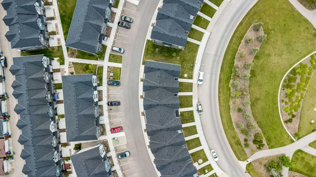54 Evanscrest Manor NW Calgary AB T3P2A3