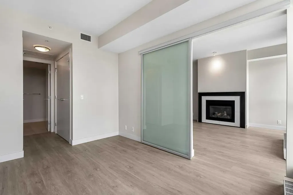 222 Riverfront Avenue SW Calgary AB T2P 0X2