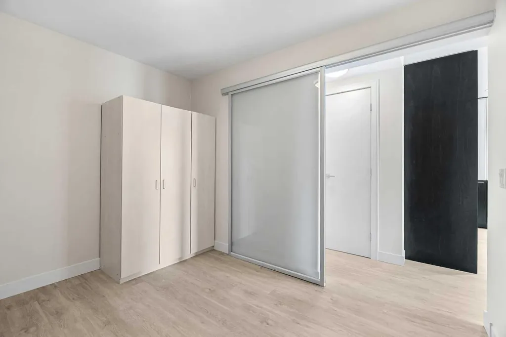 222 Riverfront Avenue SW Calgary AB T2P 0X2