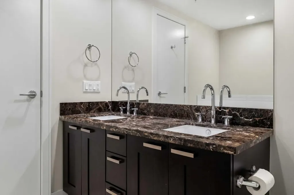 222 Riverfront Avenue SW Calgary AB T2P 0X2