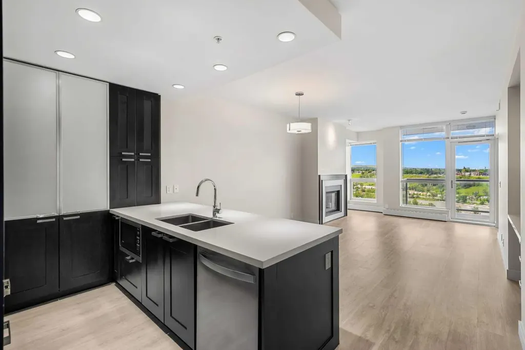 222 Riverfront Avenue SW Calgary AB T2P 0X2
