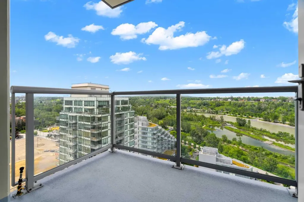222 Riverfront Avenue SW Calgary AB T2P 0X2
