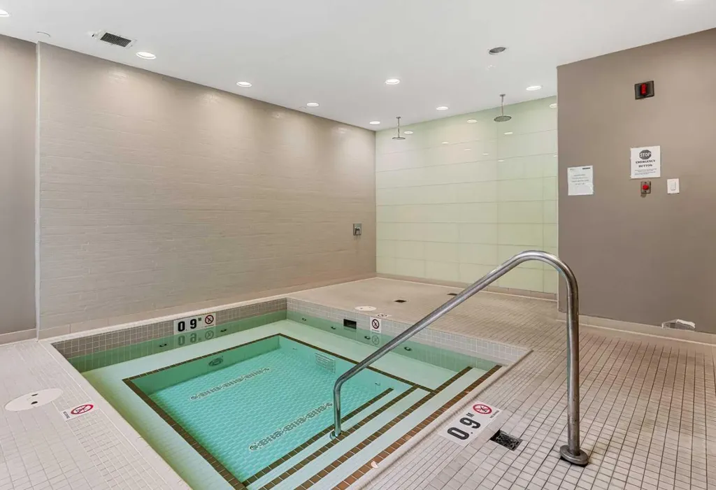 222 Riverfront Avenue SW Calgary AB T2P 0X2