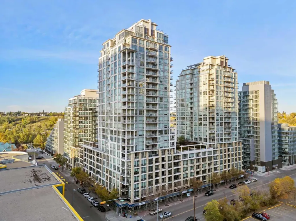 222 Riverfront Avenue SW Calgary AB T2P 0X2